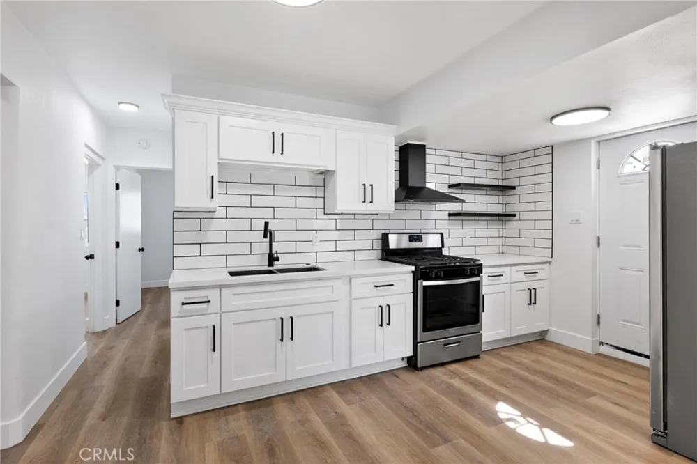 25441 W Main Barstow, CA 92311