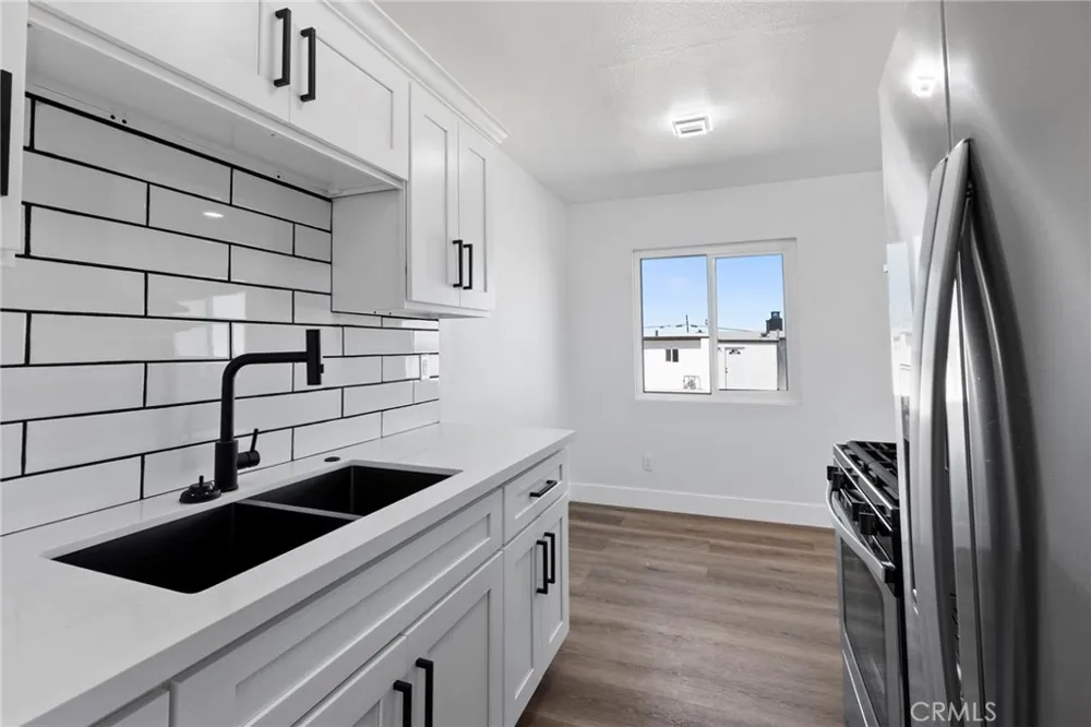 25441 W Main Barstow, CA 92311