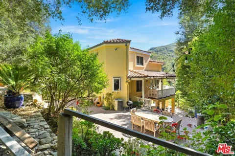 774 Old Topanga Canyon Road