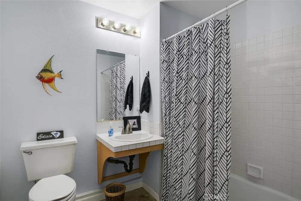 1718 Tecalote Drive #26 Fallbrook, CA 92028