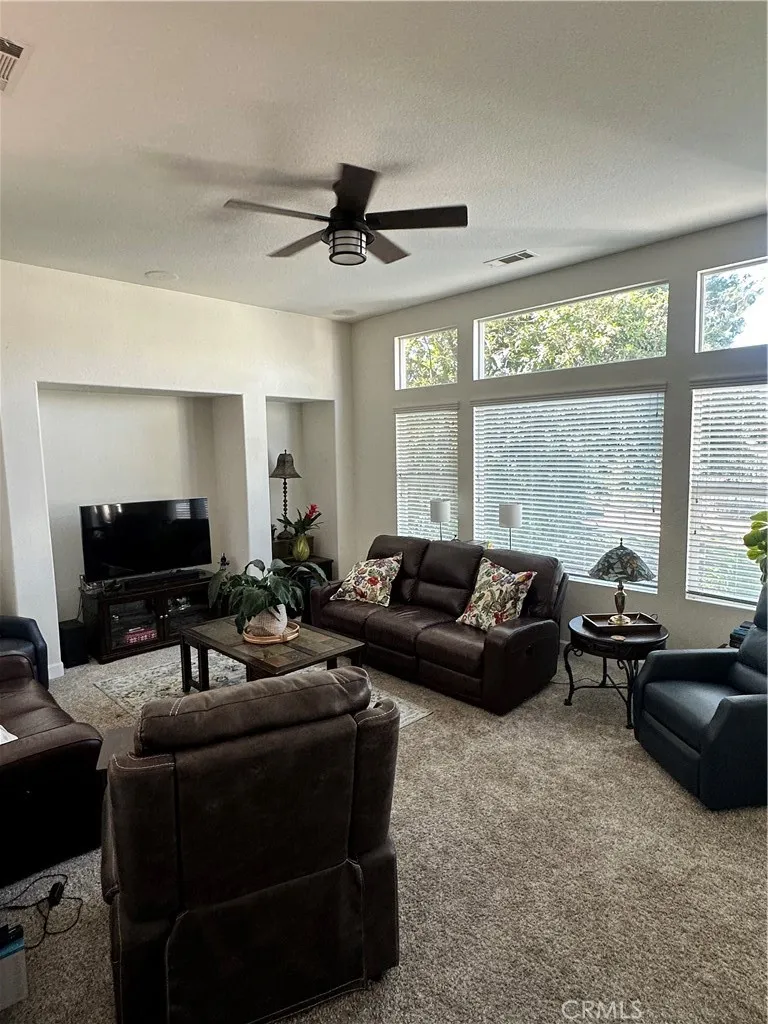 31954 Flowerhill Drive Lake Elsinore, CA 92532