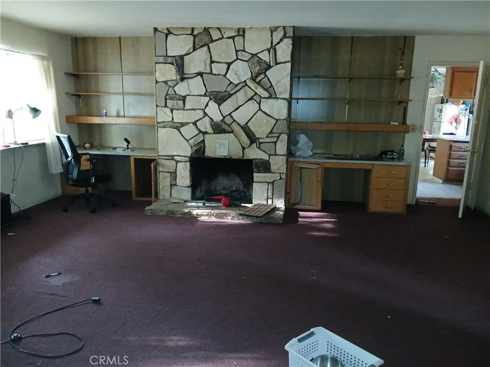 1662 Denver Claremont, CA 91711