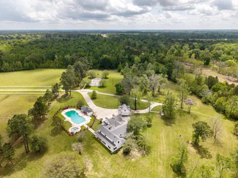 1331 County Road 2071