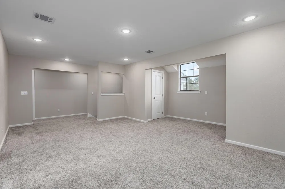 1331 County Road 2071 Hull, TX 77564