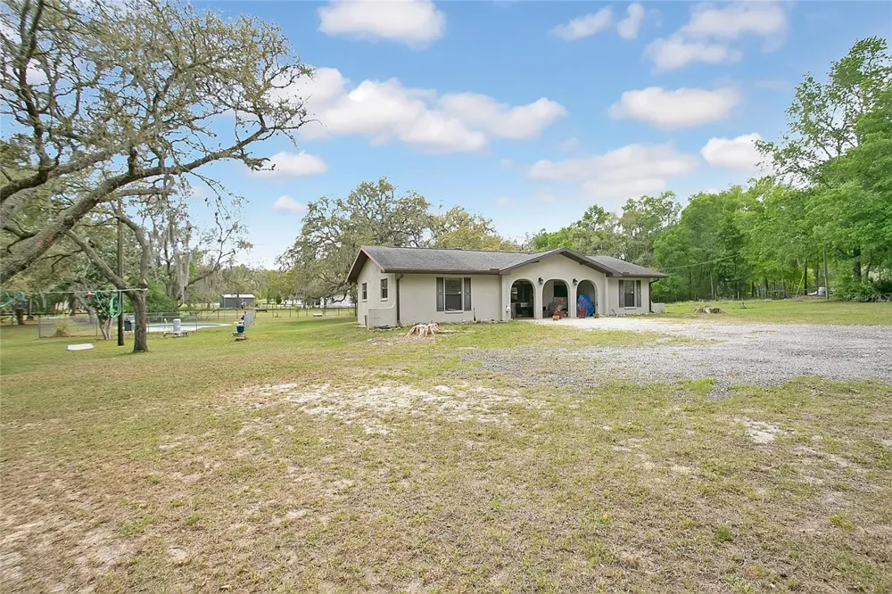3116 E BUCK Inverness, FL 34452