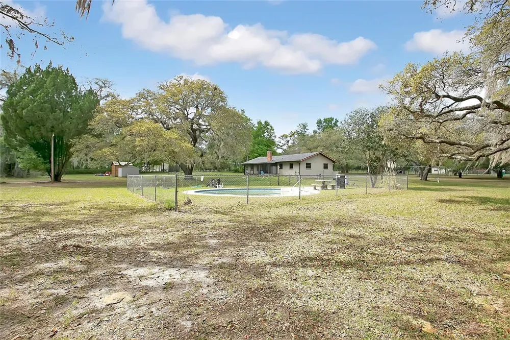 3116 E BUCK Inverness, FL 34452