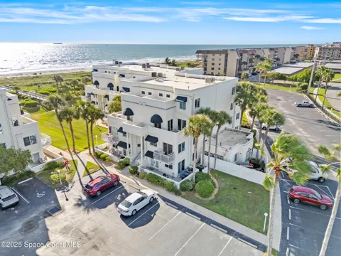 8600 Ridgewood Avenue #3310