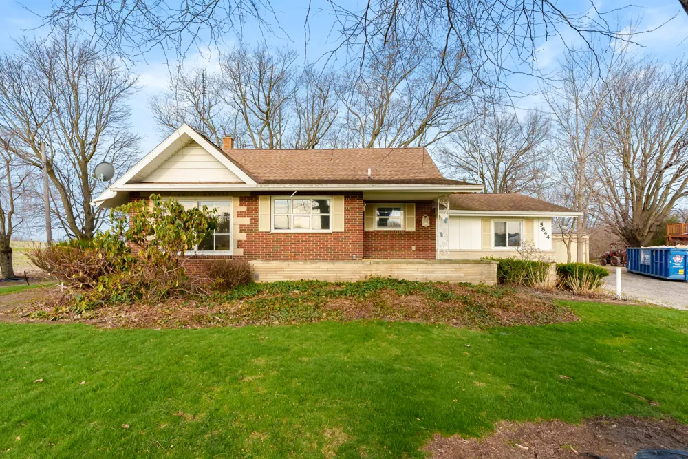 5844 S Scottdale Road Berrien Springs, MI 49103