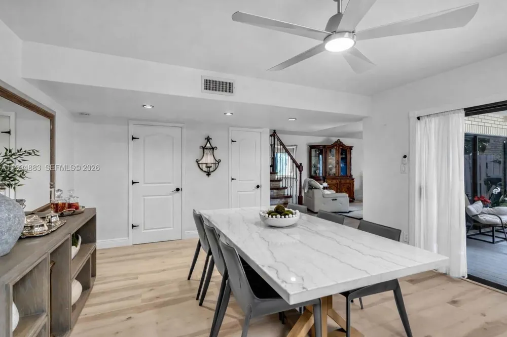 8106 SW 23rd St #28A North Lauderdale, FL 33068