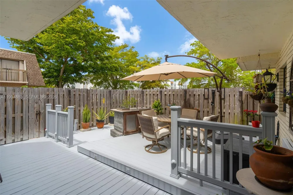 8106 SW 23rd St #28A North Lauderdale, FL 33068
