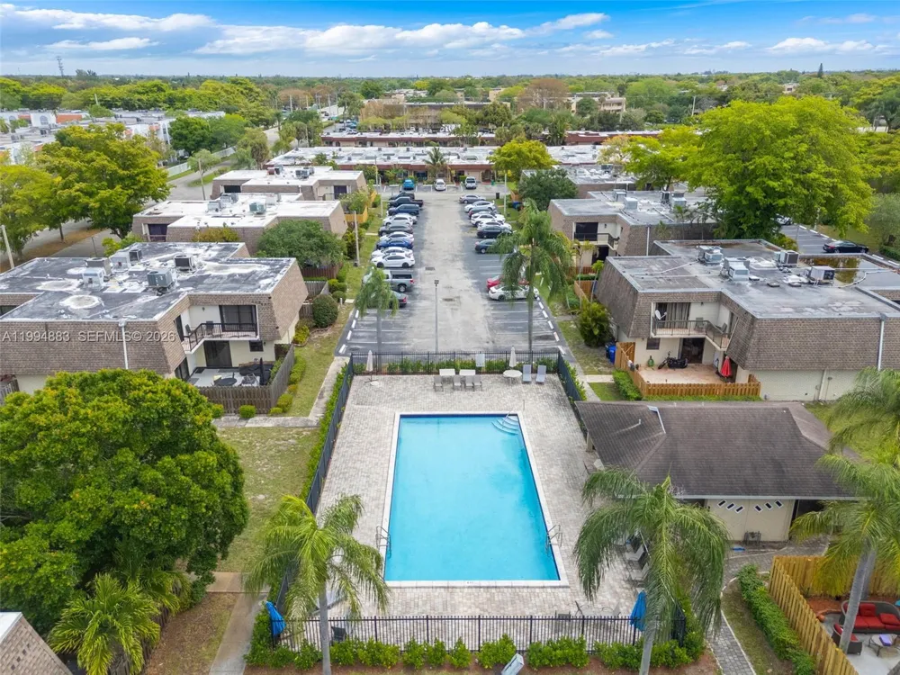 8106 SW 23rd St #28A North Lauderdale, FL 33068