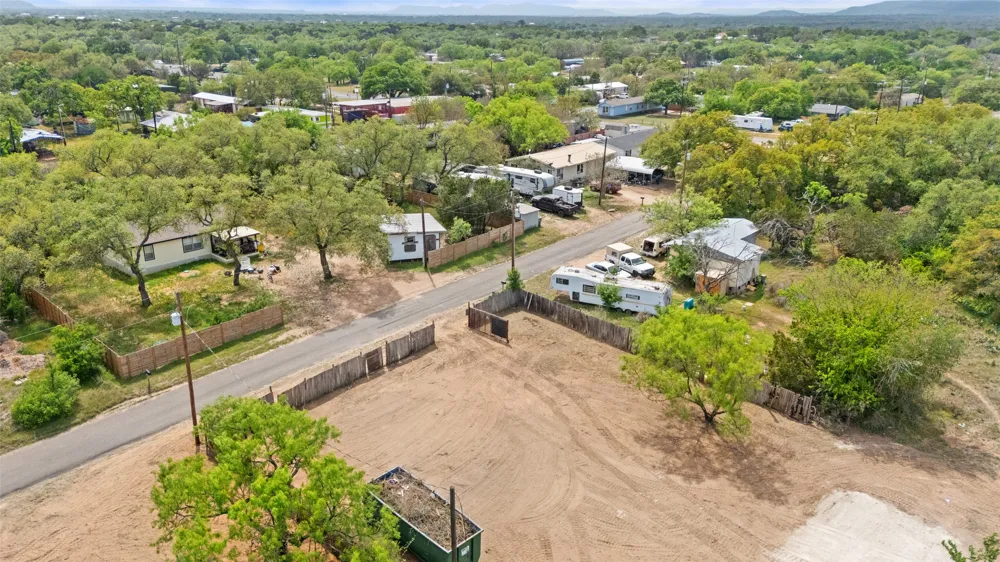 302 Seneca Drive Burnet, TX 78611