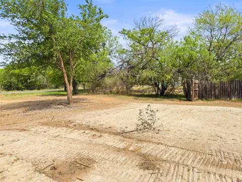 933 County Road 118