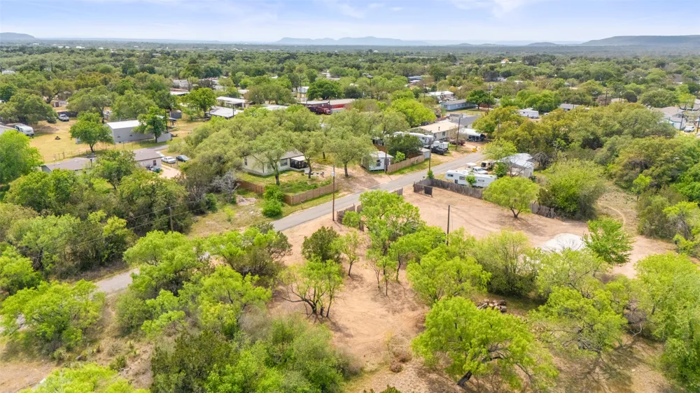 296 Seneca Drive Burnet, TX 78611