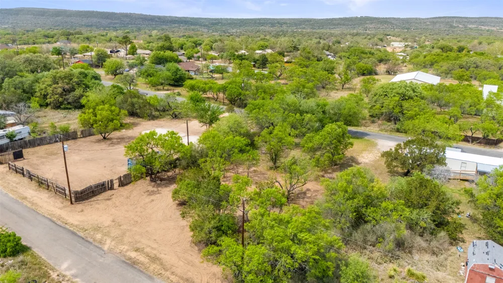 296 Seneca Drive Burnet, TX 78611