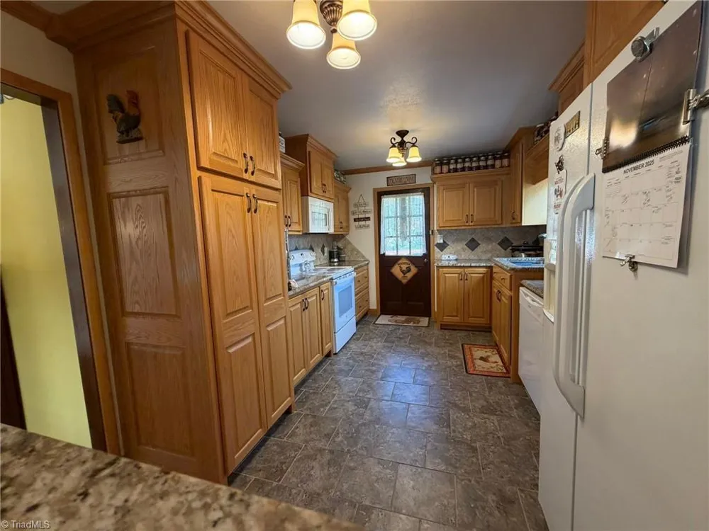 130 Winchester Drive King, NC 27021