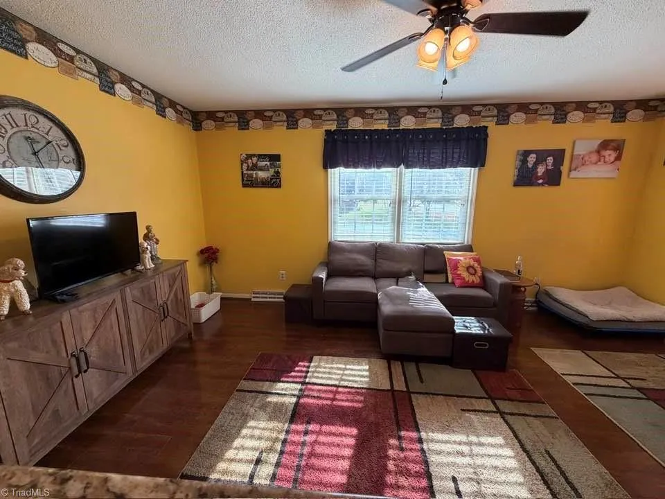 130 Winchester Drive King, NC 27021