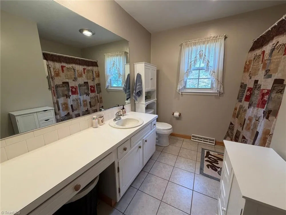 130 Winchester Drive King, NC 27021