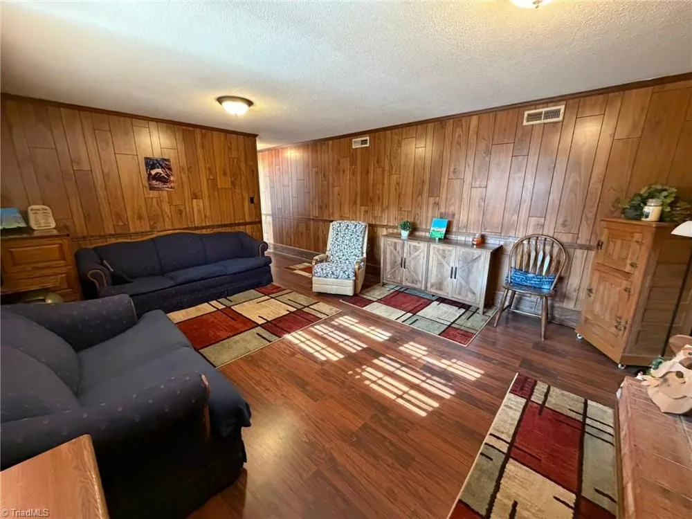 130 Winchester Drive King, NC 27021