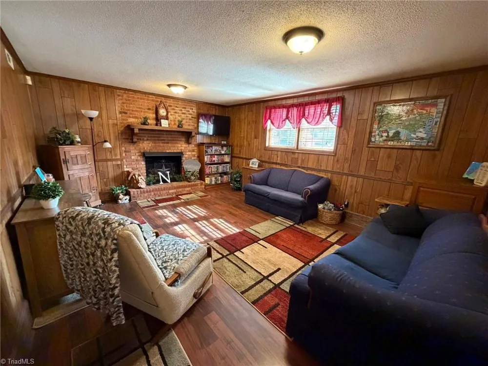 130 Winchester Drive King, NC 27021