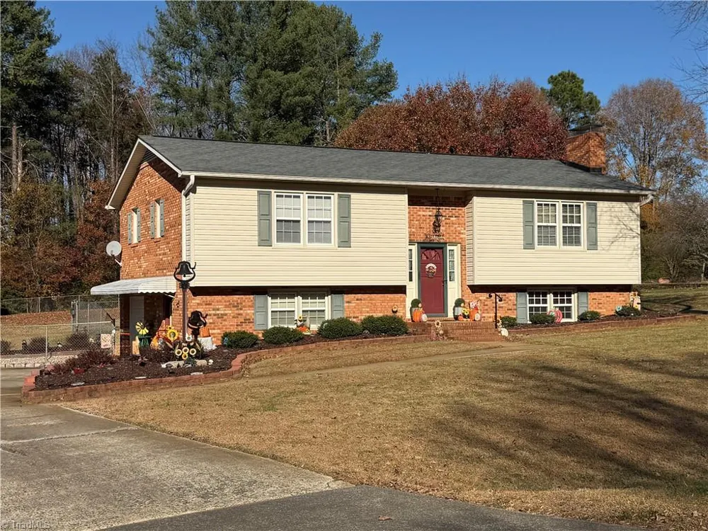 130 Winchester Drive King, NC 27021