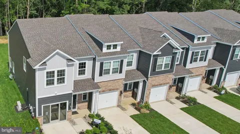 37 ROBERT DRIVE