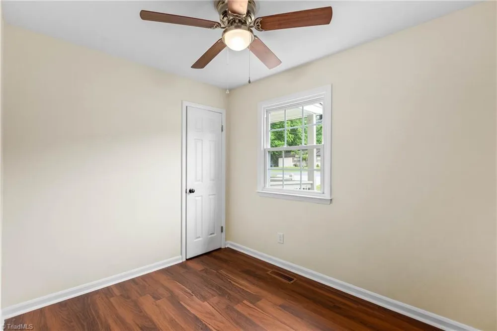 6200 Ridge Road Tobaccoville, NC 27050