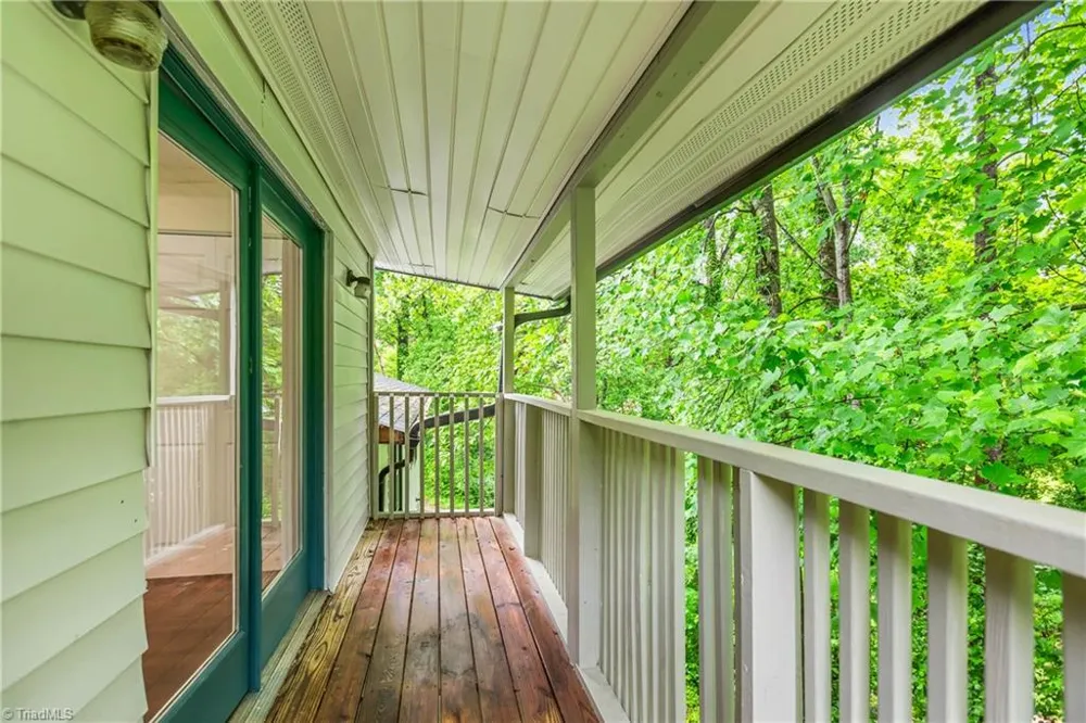 6200 Ridge Road Tobaccoville, NC 27050