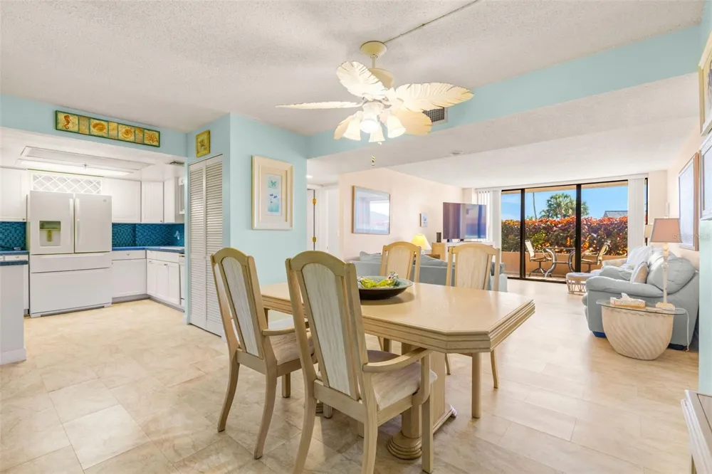 1 KEY CAPRI #102E Treasure Island, FL 33706