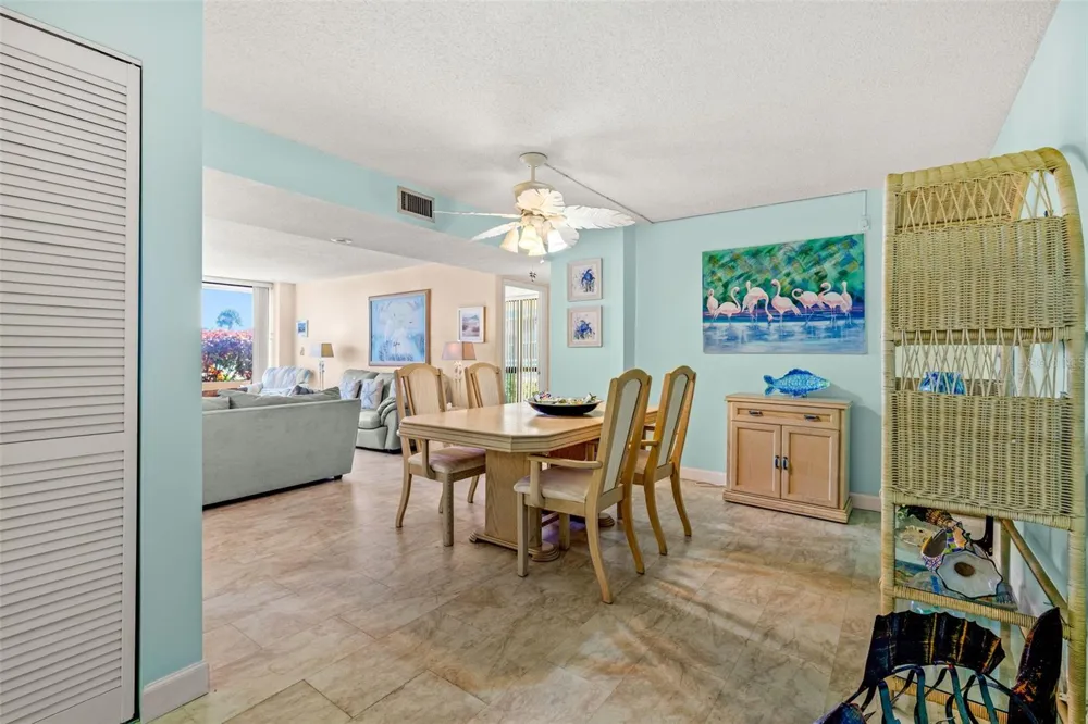 1 KEY CAPRI #102E Treasure Island, FL 33706