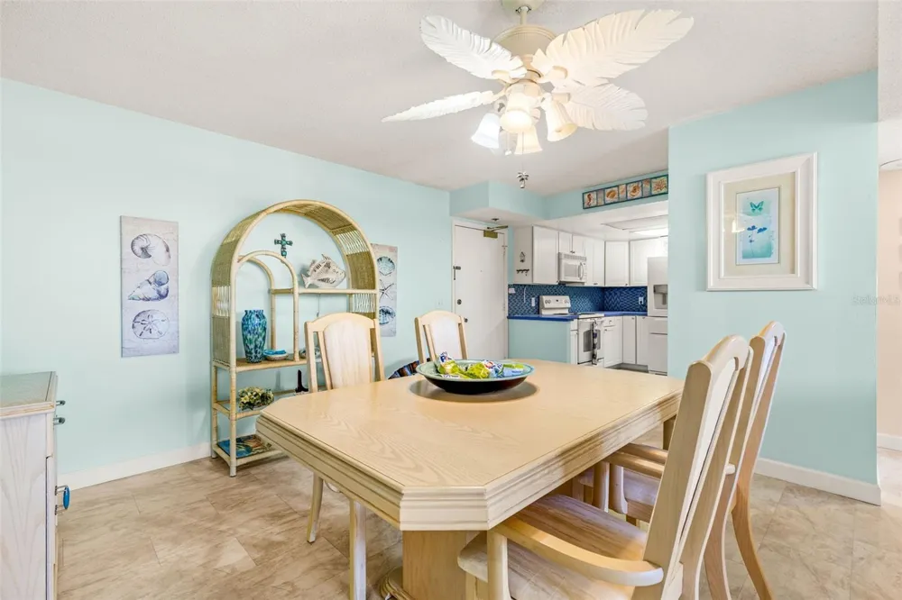 1 KEY CAPRI #102E Treasure Island, FL 33706
