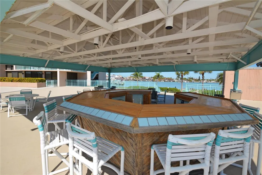 1 KEY CAPRI #102E Treasure Island, FL 33706
