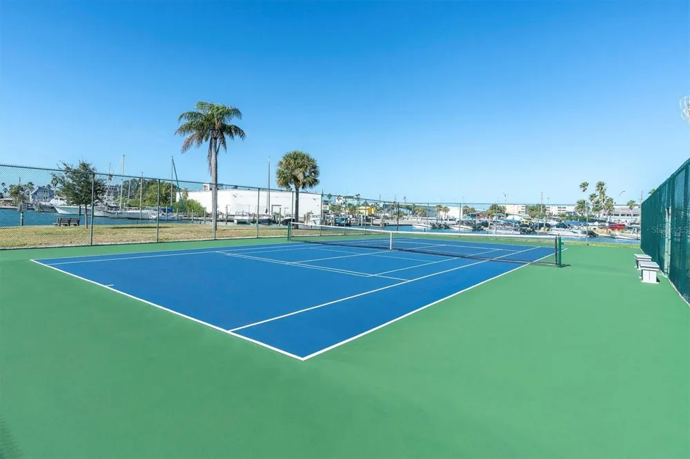 1 KEY CAPRI #102E Treasure Island, FL 33706