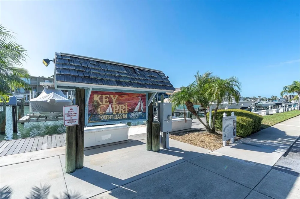 1 KEY CAPRI #102E Treasure Island, FL 33706