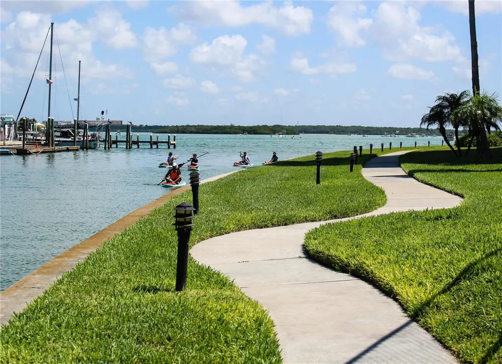 1 KEY CAPRI #102E Treasure Island, FL 33706