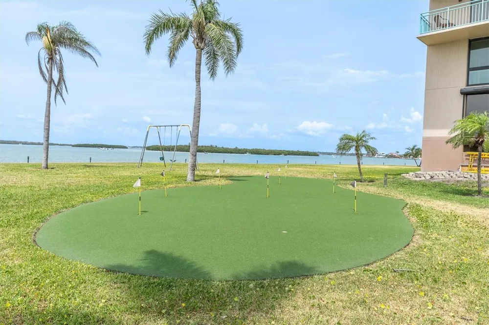 1 KEY CAPRI #102E Treasure Island, FL 33706