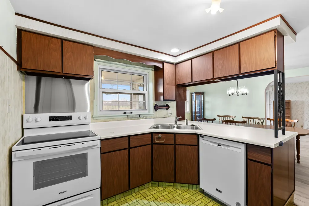 5844 S Scottdale Road Royalton Township, MI 49103