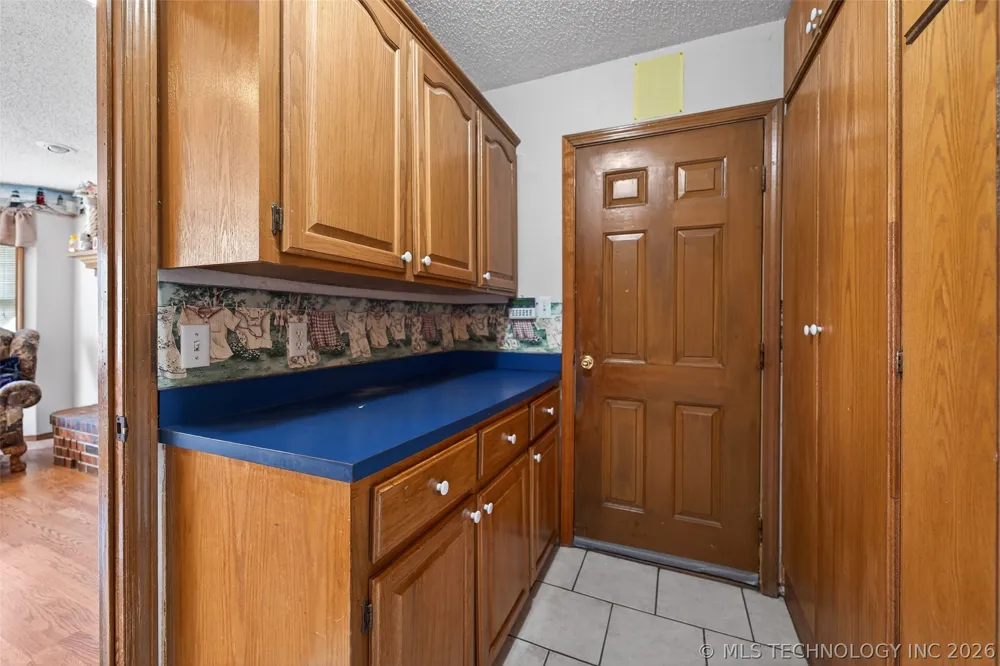 1606 NE Oakridge Drive Claremore, OK 74017
