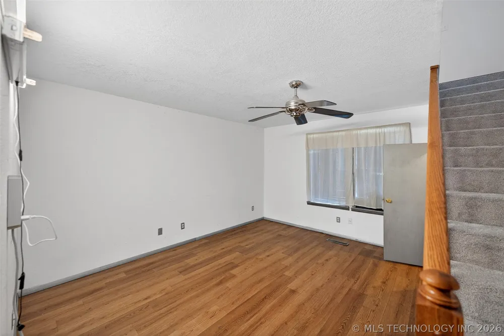 1606 NE Oakridge Drive Claremore, OK 74017
