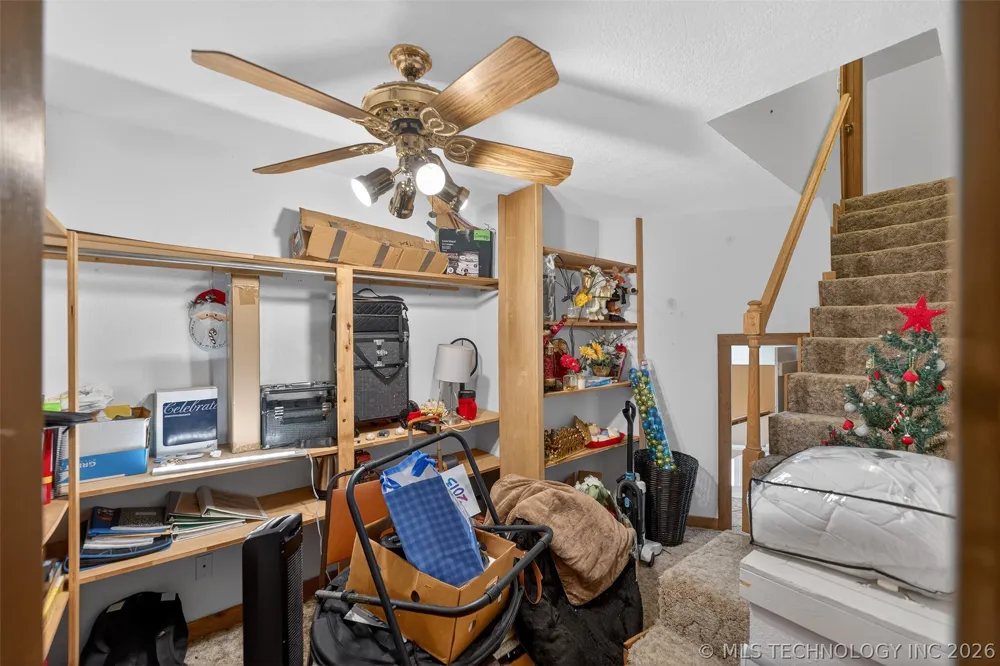 1606 NE Oakridge Drive Claremore, OK 74017