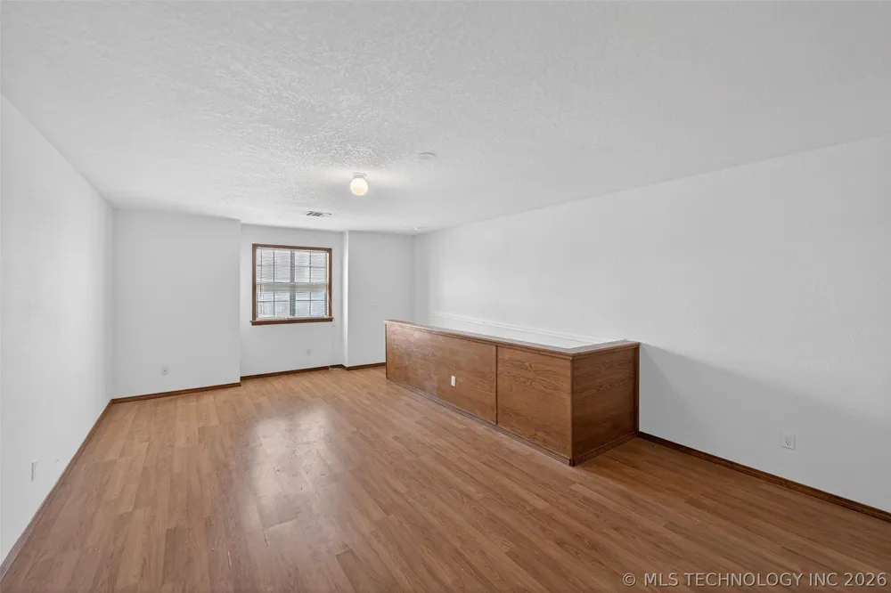 1606 NE Oakridge Drive Claremore, OK 74017