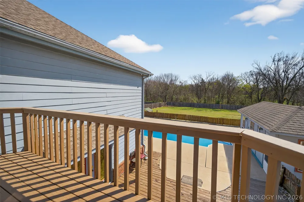 1606 NE Oakridge Drive Claremore, OK 74017