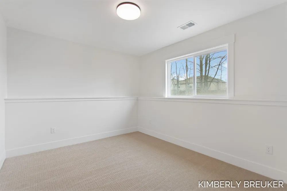 11782 Everett Avenue Allendale, MI 49401