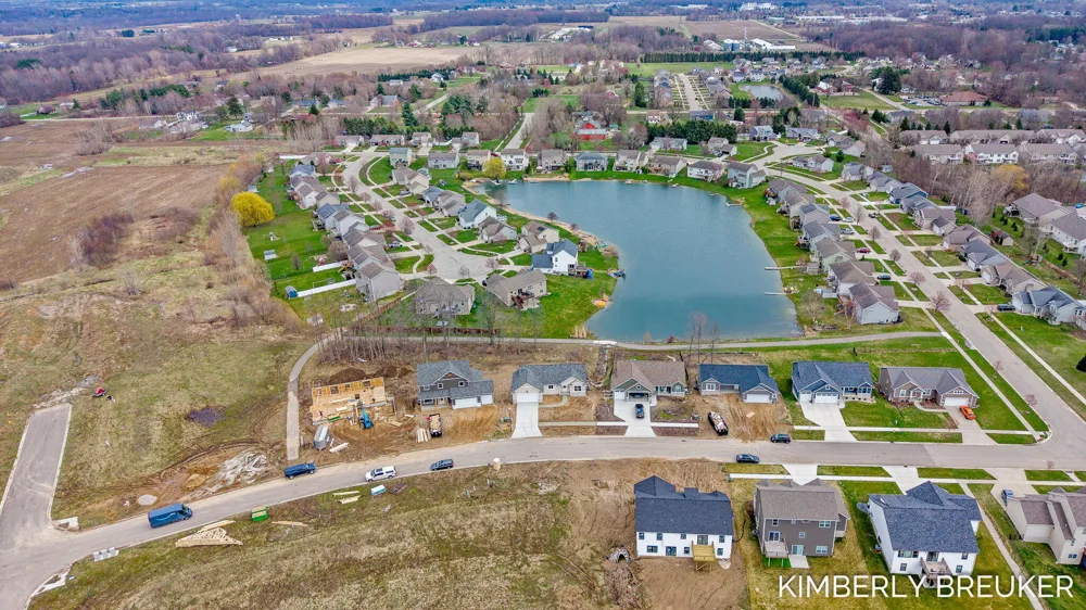 11782 Everett Avenue Allendale, MI 49401