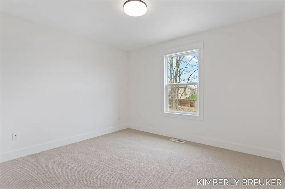 11782 Everett Avenue Allendale, MI 49401