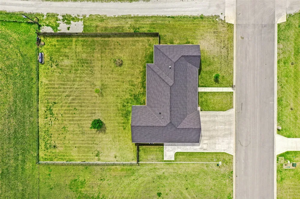 820 Fleitman Drive Muenster, TX 76252