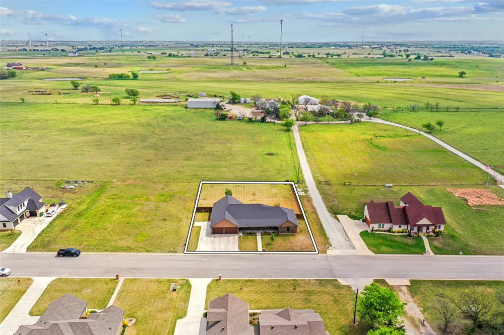 820 Fleitman Drive Muenster, TX 76252