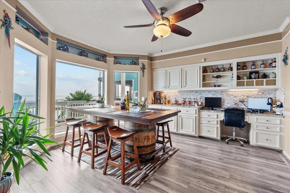 1331 Edwards Drive San Leon, TX 77539