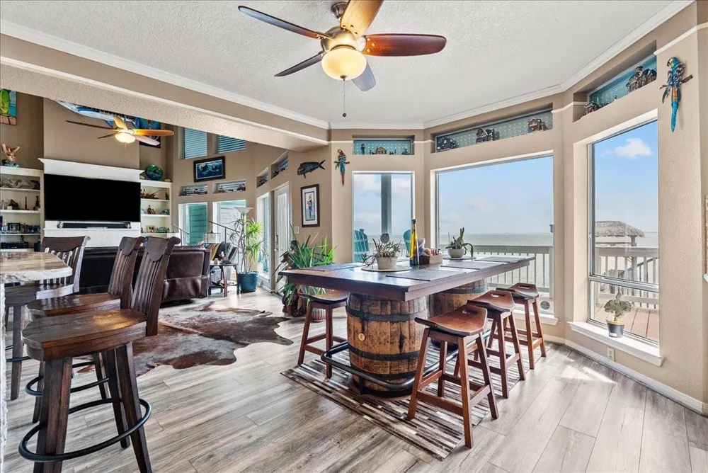 1331 Edwards Drive San Leon, TX 77539