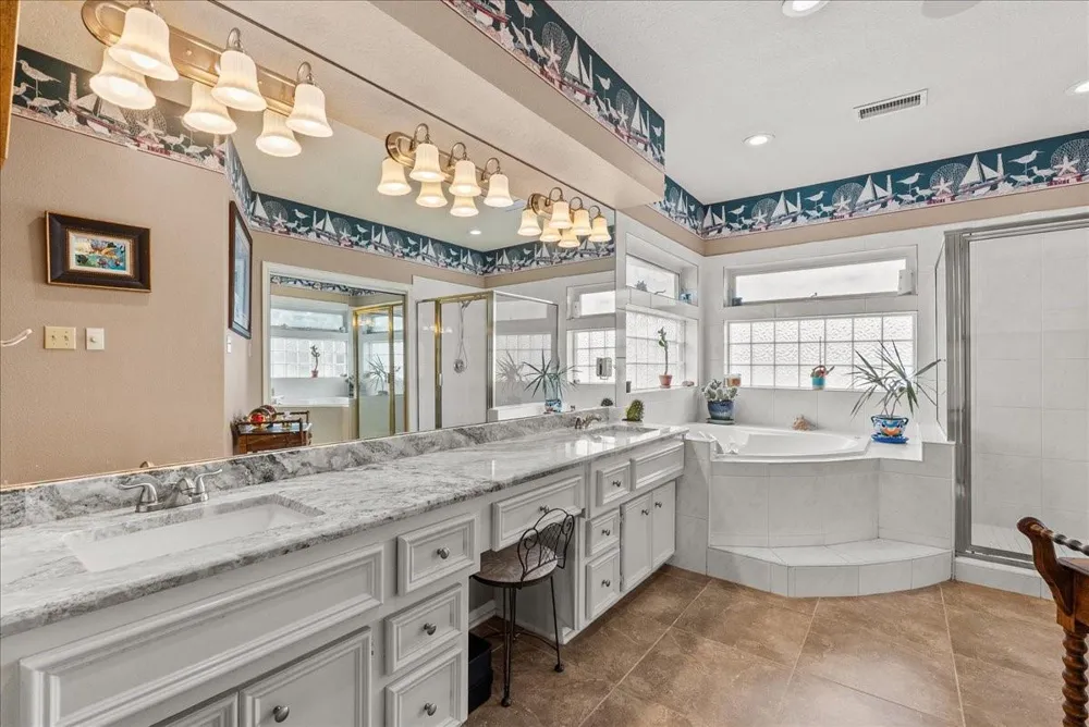 1331 Edwards Drive San Leon, TX 77539